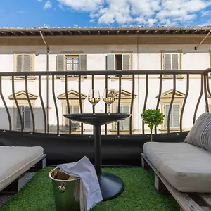 We Terrace Apartment